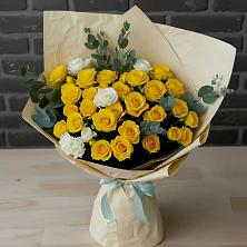 Букет цветов из:  Розы в Осельки