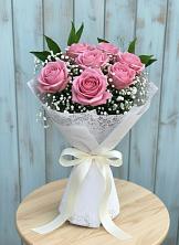 Букет цветов из:  Розы в Осельки