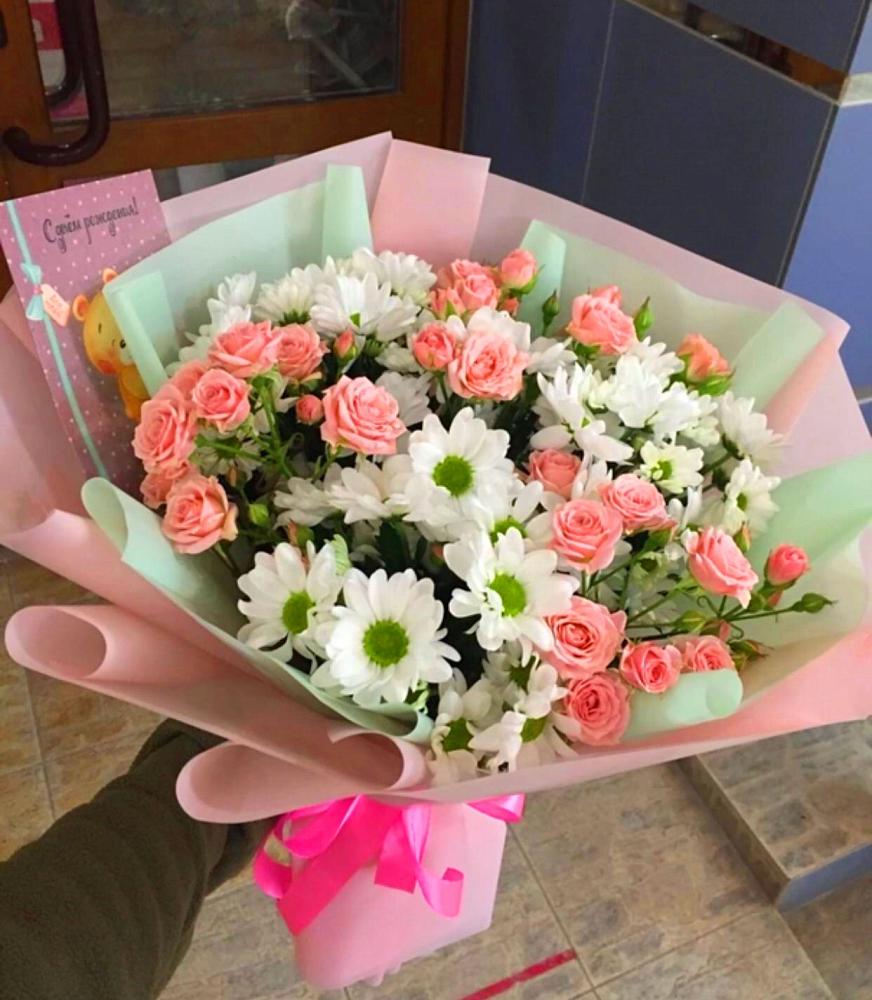 Букет цветов из: Розы и Хризантемы в Осельки