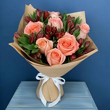 Букет цветов из:  Розы и Альстромерии #REPLACE_PRED# Осельки