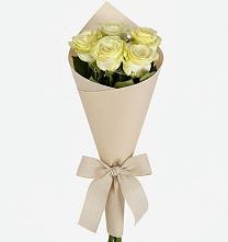 Букет цветов из:  Розы в Осельки