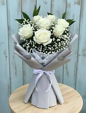 Букет цветов из:  Розы в Осельки