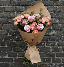 Букет цветов из:  Розы в Осельки