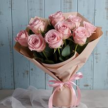 Букет цветов из:  Розы в Осельки