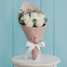 Букет цветов из:  Розы в Осельки