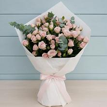 Букет цветов из:  Розы #REPLACE_PRED# Осельки