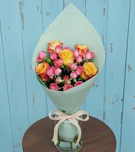 Букет цветов из:  Розы #REPLACE_PRED# Осельки