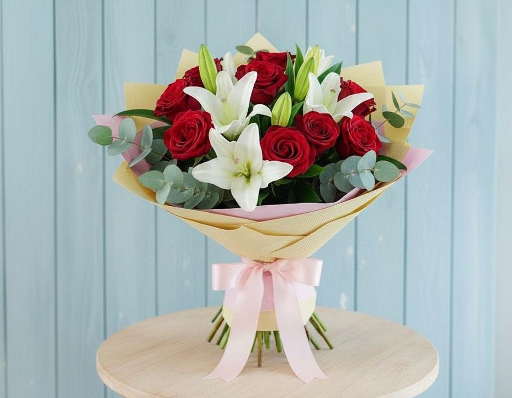 Букет цветов из: Лилии и Розы в Осельки